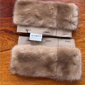 MaxMara Luxurious Tan Fur Hair Accessories